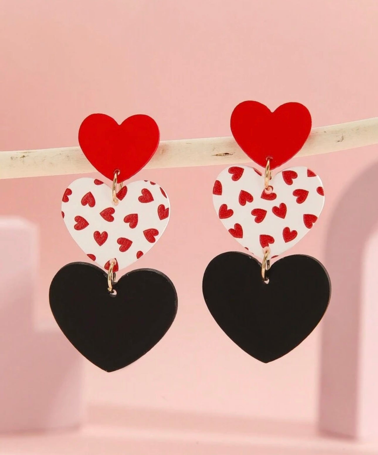 3 heart dangle