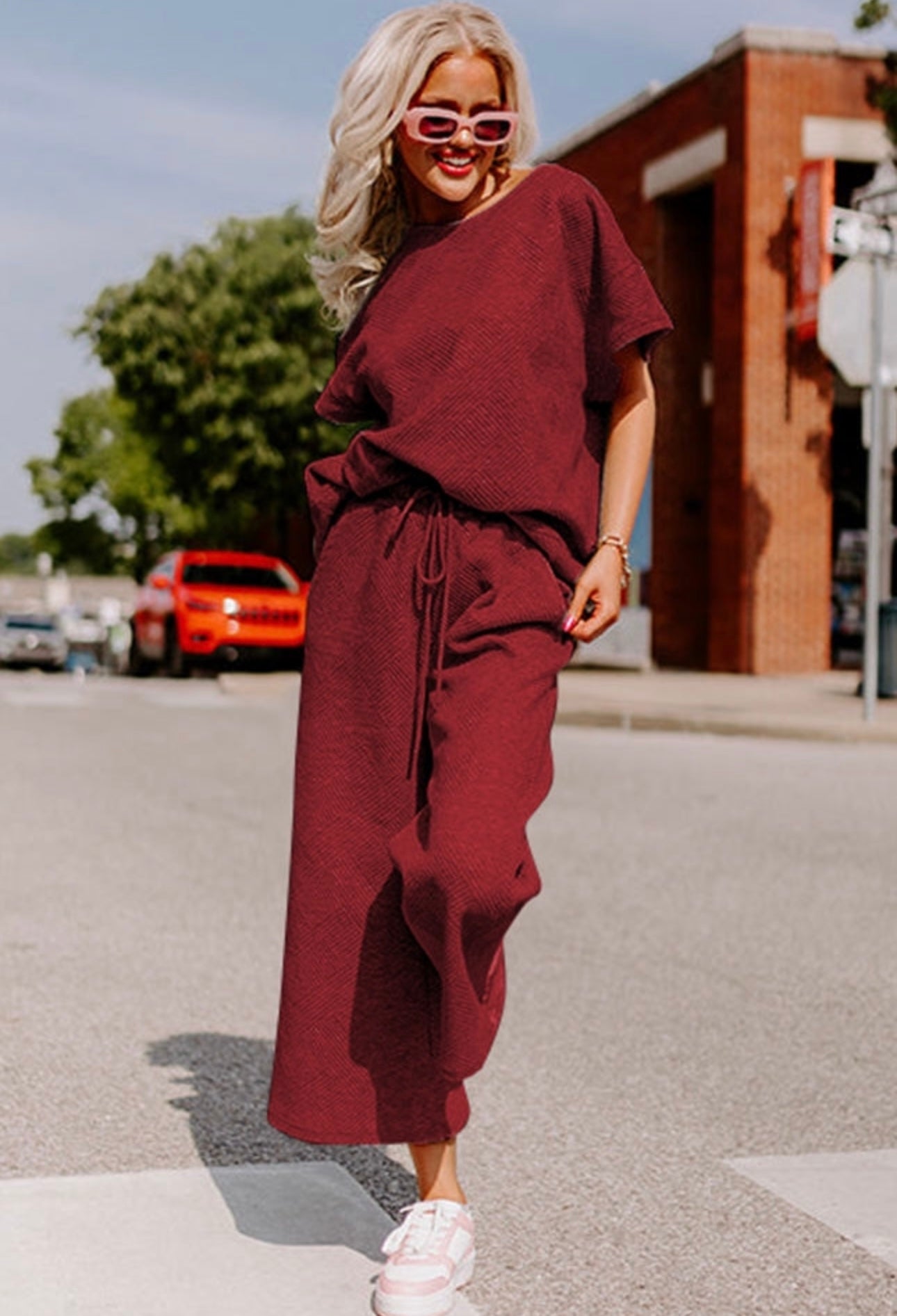 Red Dahlia Textured Loose Fit