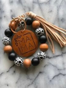tan mama wristlet