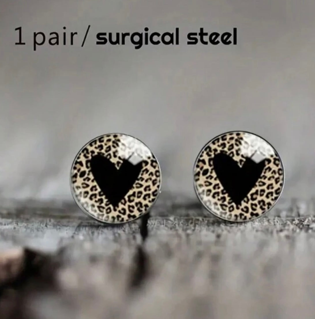 Black Heart and Leopard Post Earring